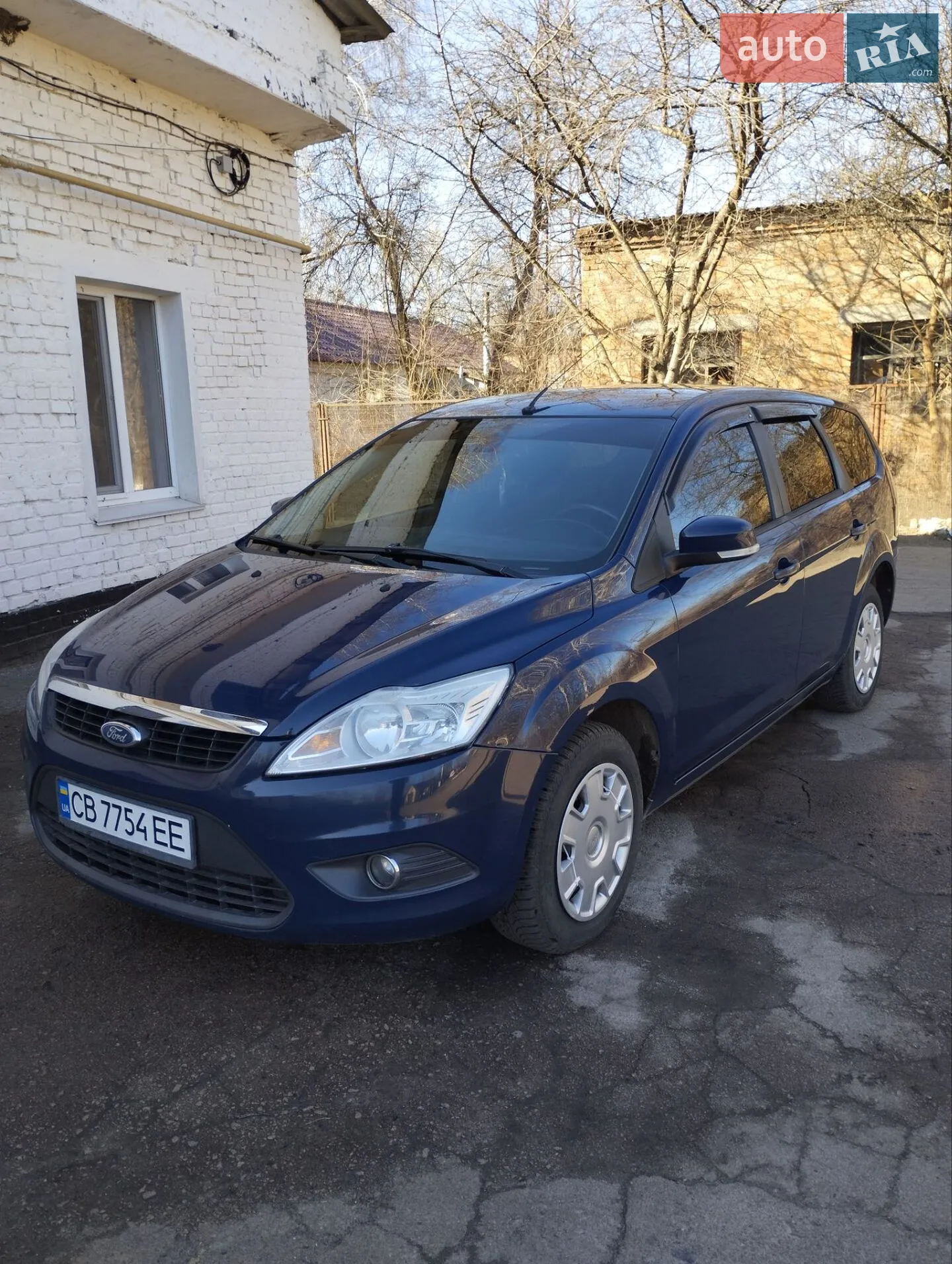 2010 Ford Focus - мініатюра 4