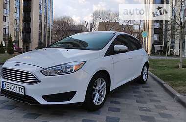Хетчбек Ford Focus 2015 в 