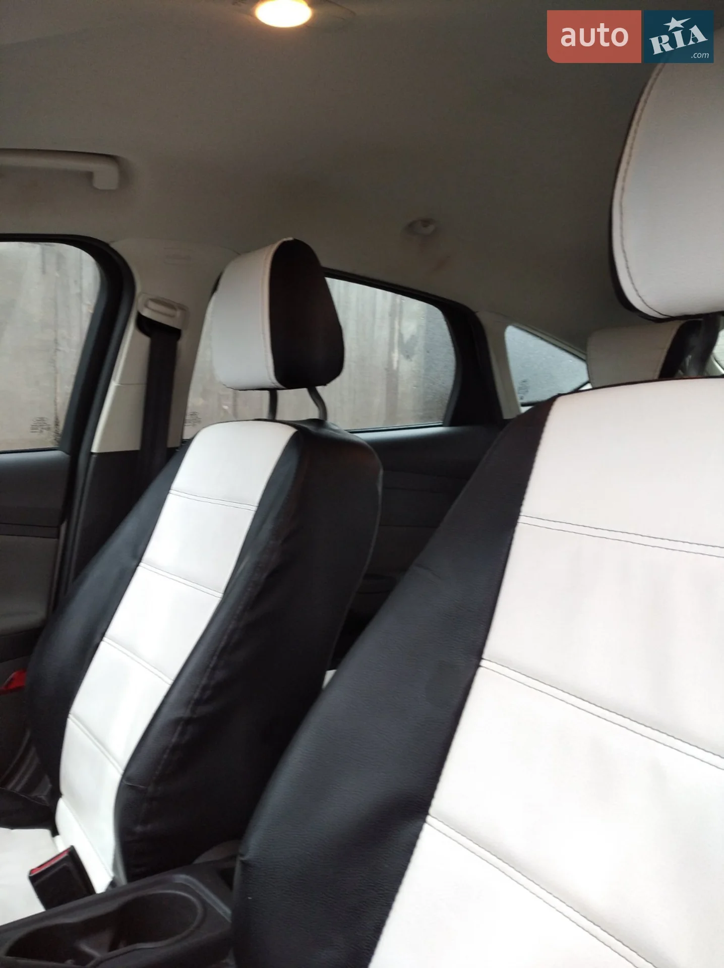 2014 Ford Focus - мініатюра 11