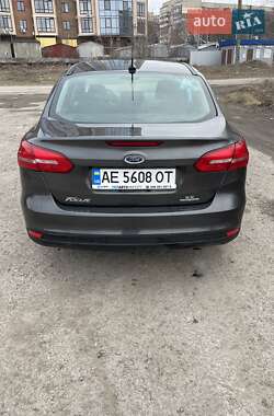 Седан Ford Focus 2016 в 