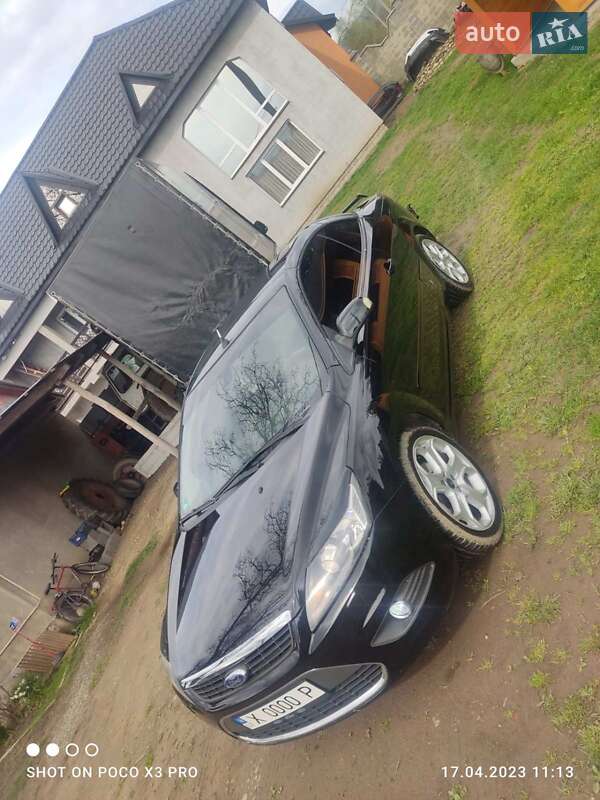 Кабриолет Ford Focus 2009 в Хусте