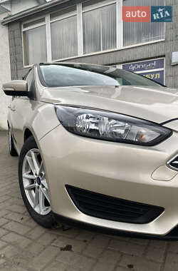 Седан Ford Focus 2017 в Черновцах