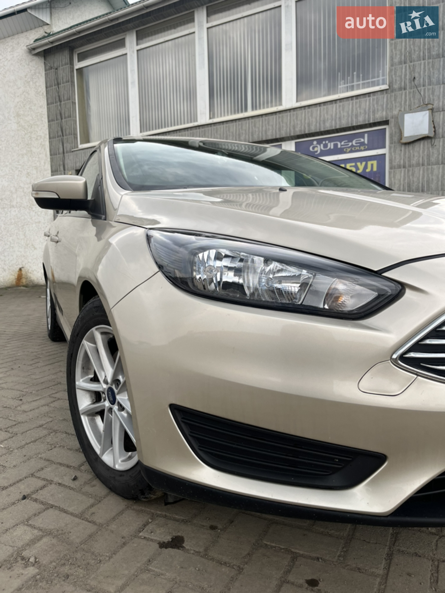 2017 Ford Focus - мініатюра 14