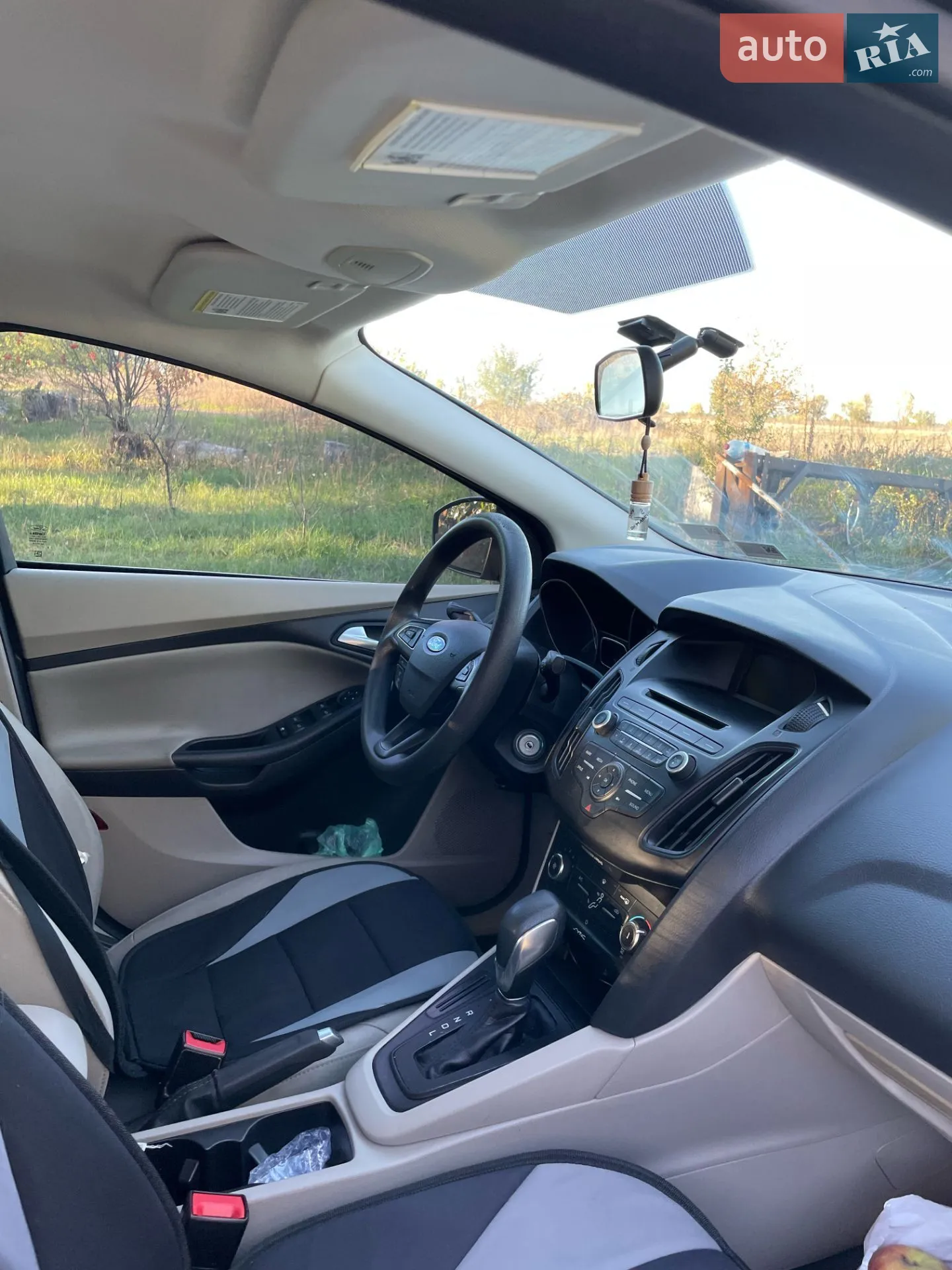 2017 Ford Focus - фото 1