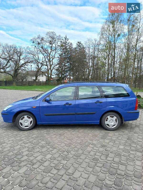 Универсал Ford Focus 2002 в Маневичах