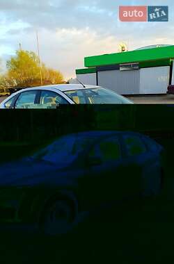 Хэтчбек Ford Focus 2005 в 