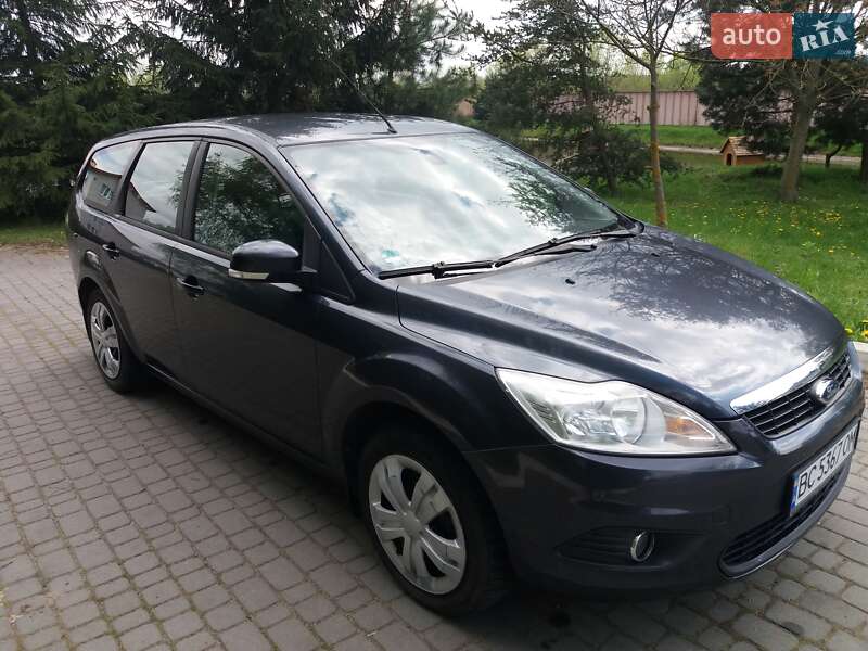 Універсал Ford Focus 2010 в Яворові