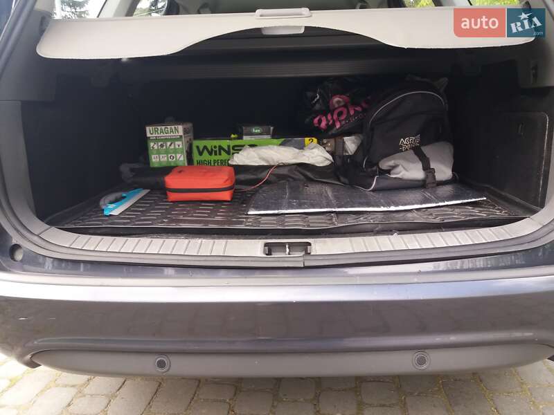 Універсал Ford Focus 2010 в Яворові