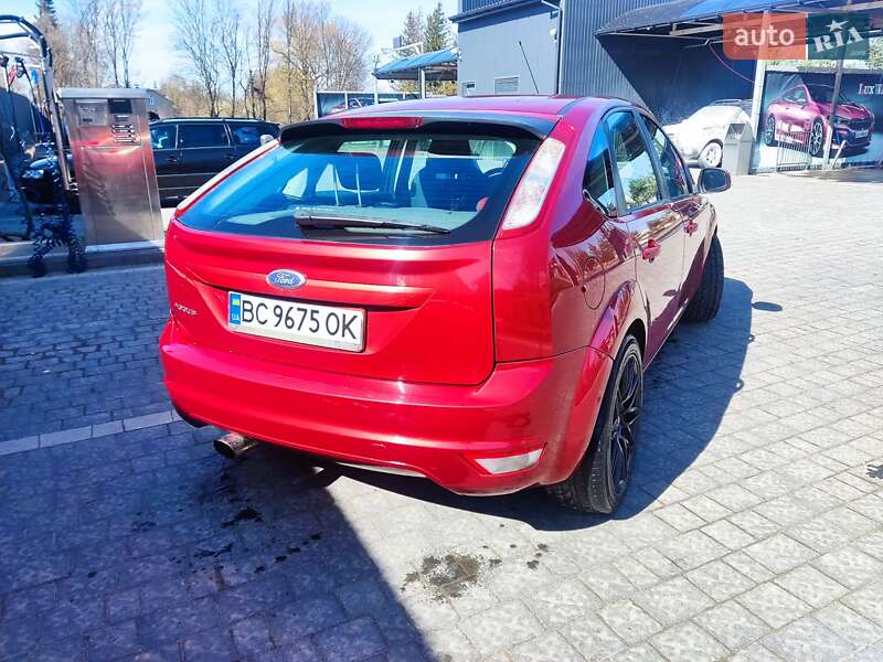 Хэтчбек Ford Focus 2008 в Самборе