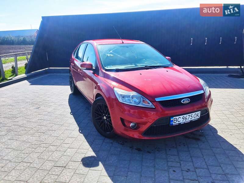 Хэтчбек Ford Focus 2008 в Самборе