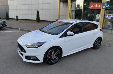 Хэтчбек Ford Focus 2018 в 