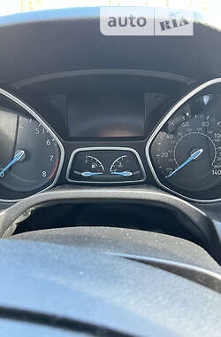 Хэтчбек Ford Focus 2016 в 