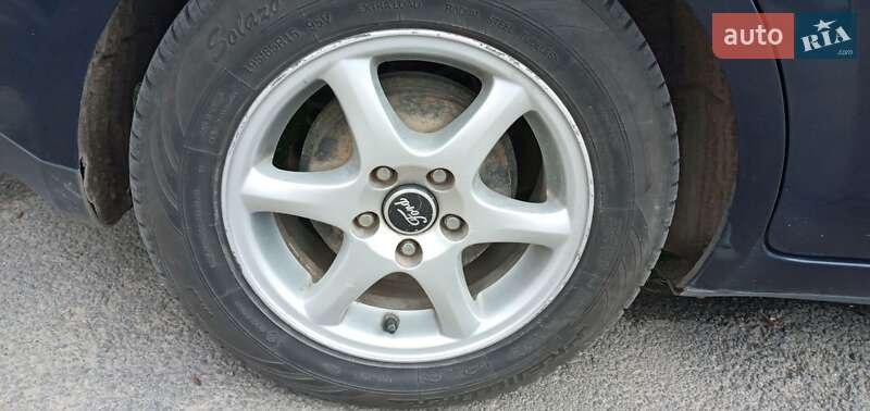 Хэтчбек Ford Focus 2006 в Томашполе фото 7 Хэтчбек Ford Focus 2006 в Томашполе