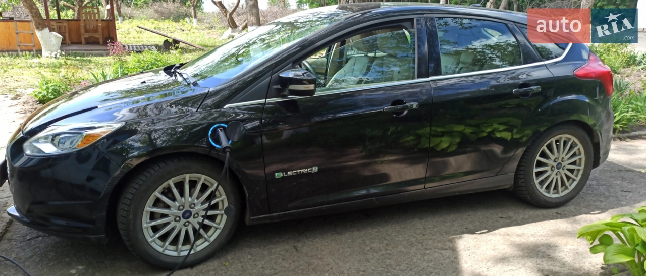 2013 Ford Focus - мініатюра 14