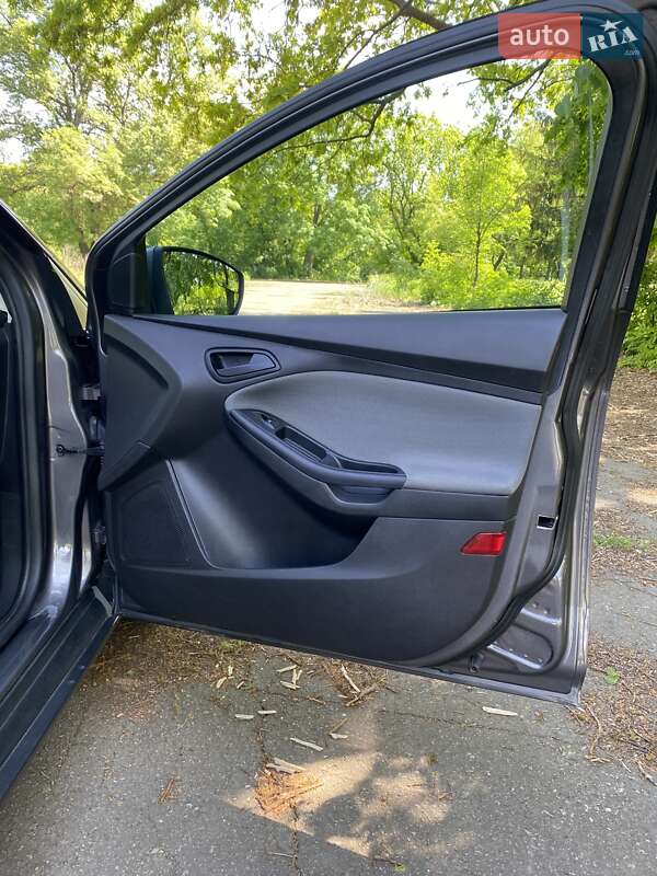 Хэтчбек Ford Focus 2011 в Кривом Роге