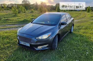 Седан Ford Focus 2016 в Киеве