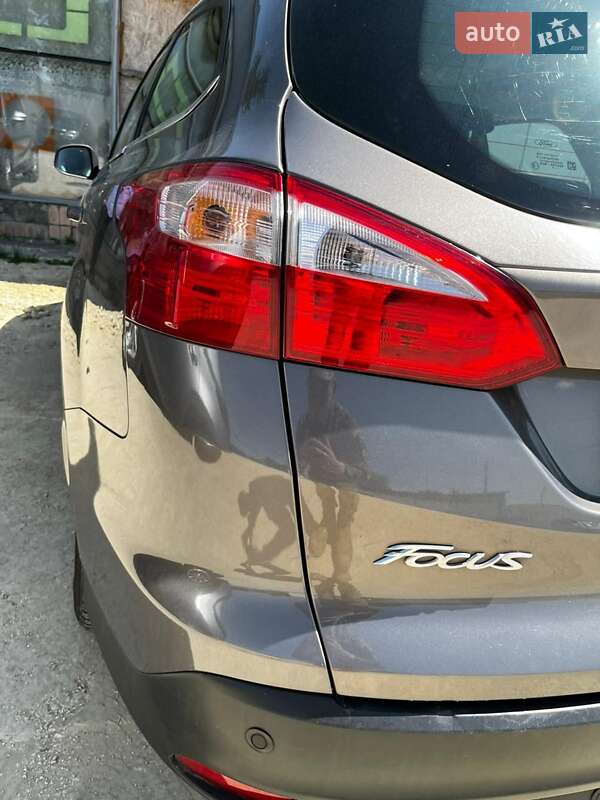 Универсал Ford Focus 2012 в Новояворовске