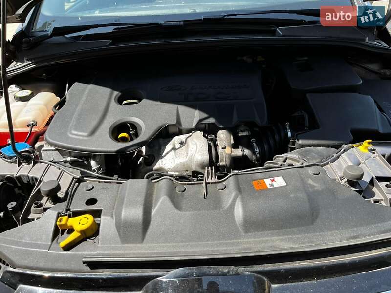 Универсал Ford Focus 2012 в Новояворовске