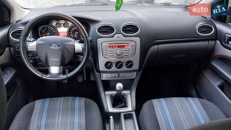 Седан Ford Focus 2008 в Ходореві