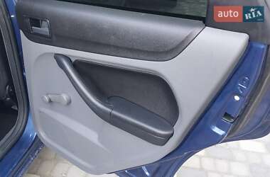 Седан Ford Focus 2008 в 