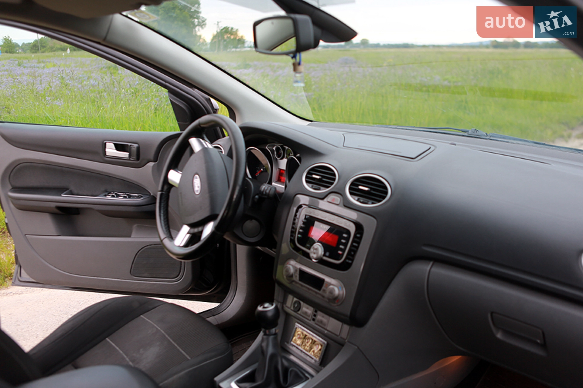 2010 Ford Focus - мініатюра 8
