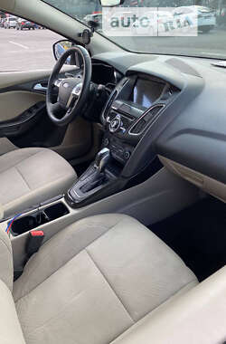 Хэтчбек Ford Focus 2017 в 