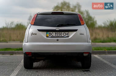 Хэтчбек Ford Focus 2001 в Львове