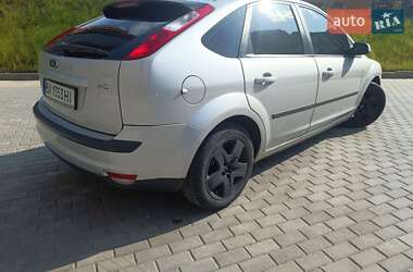 Хэтчбек Ford Focus 2007 в 