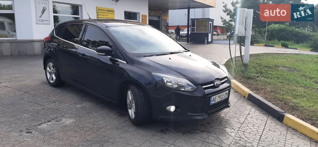 2010 Ford Focus - мініатюра 14