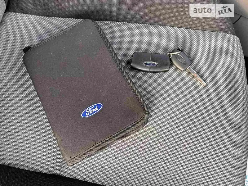 Хэтчбек Ford Focus 2010 в Ужгороде документ