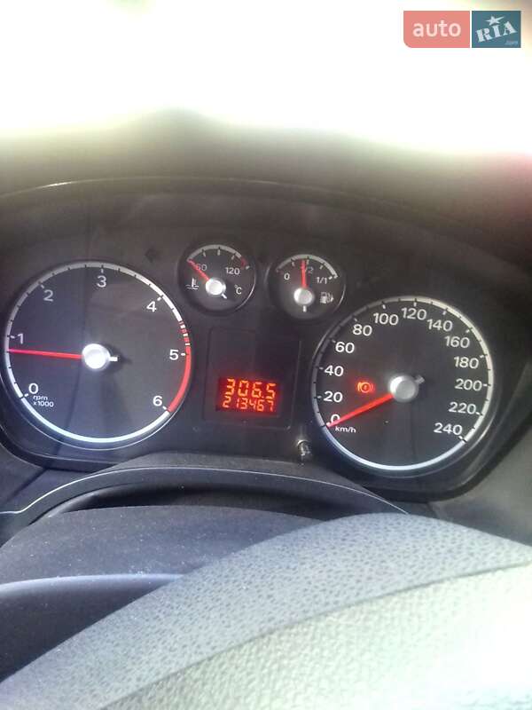 Універсал Ford Focus 2010 в Львові