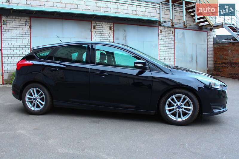 Хэтчбек Ford Focus 2017 в Киеве фото 4 Хэтчбек Ford Focus 2017 в Киеве