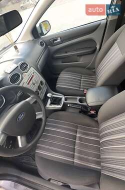 Хэтчбек Ford Focus 2008 в 