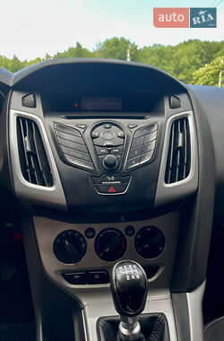 Універсал Ford Focus 2011 в 