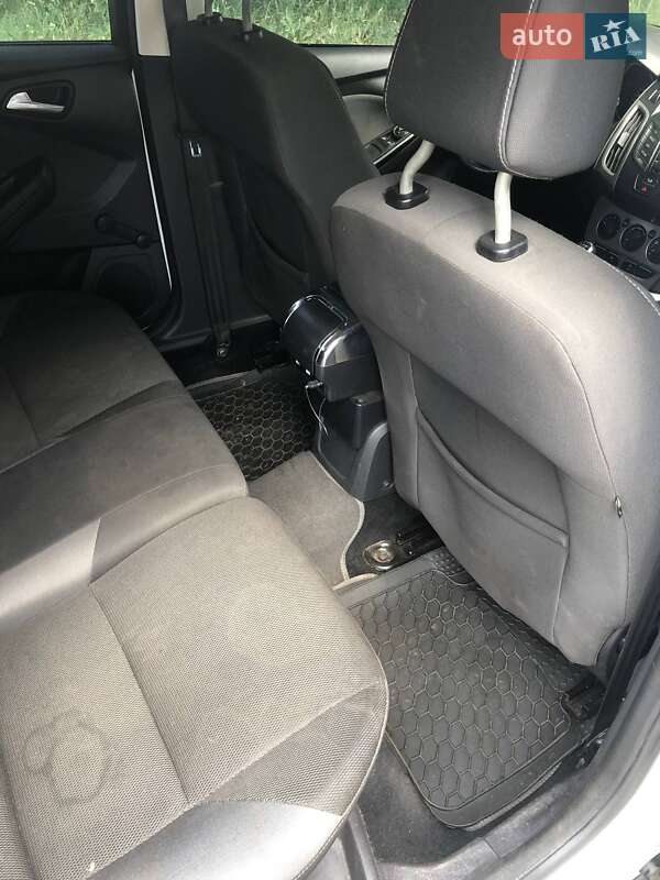 Хэтчбек Ford Focus 2013 в Шептицькому