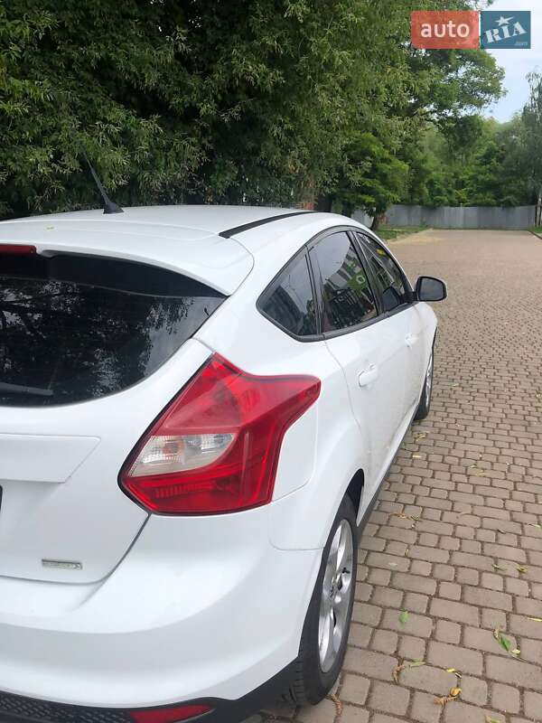 Хэтчбек Ford Focus 2013 в Шептицькому