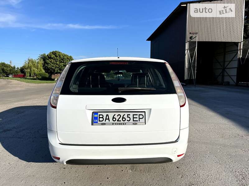 Універсал Ford Focus 2010 в Новоукраїнці фото 2 Універсал Ford Focus 2010 в Новоукраїнці