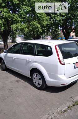 Універсал Ford Focus 2010 в 