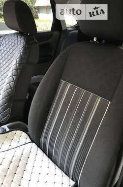 Седан Ford Focus 2008 в 
