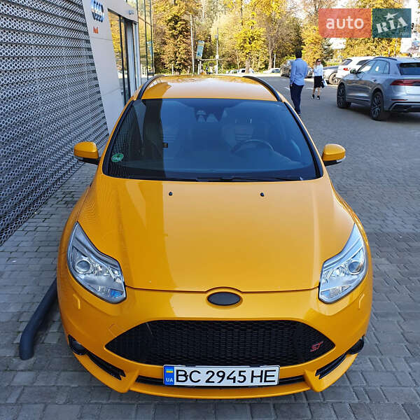 Универсал Ford Focus 2012 в Львове