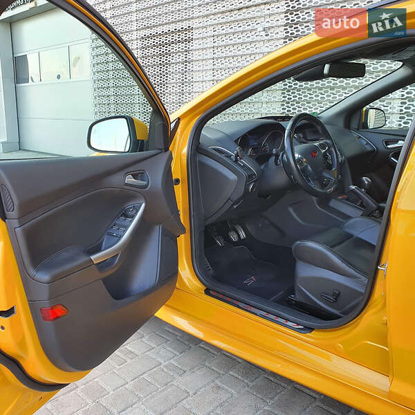 Универсал Ford Focus 2012 в Львове