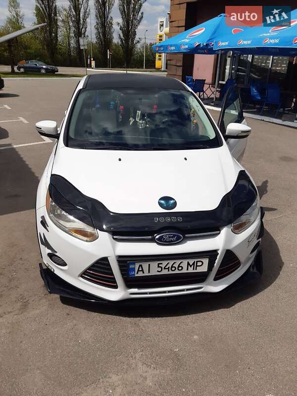 Седан Ford Focus 2013 в Києві фото 8 Седан Ford Focus 2013 в Києві
