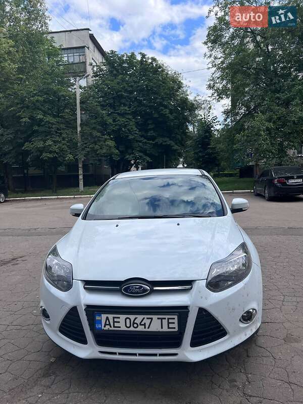 Седан Ford Focus 2013 в Покровске фото 4 Седан Ford Focus 2013 в Покровске