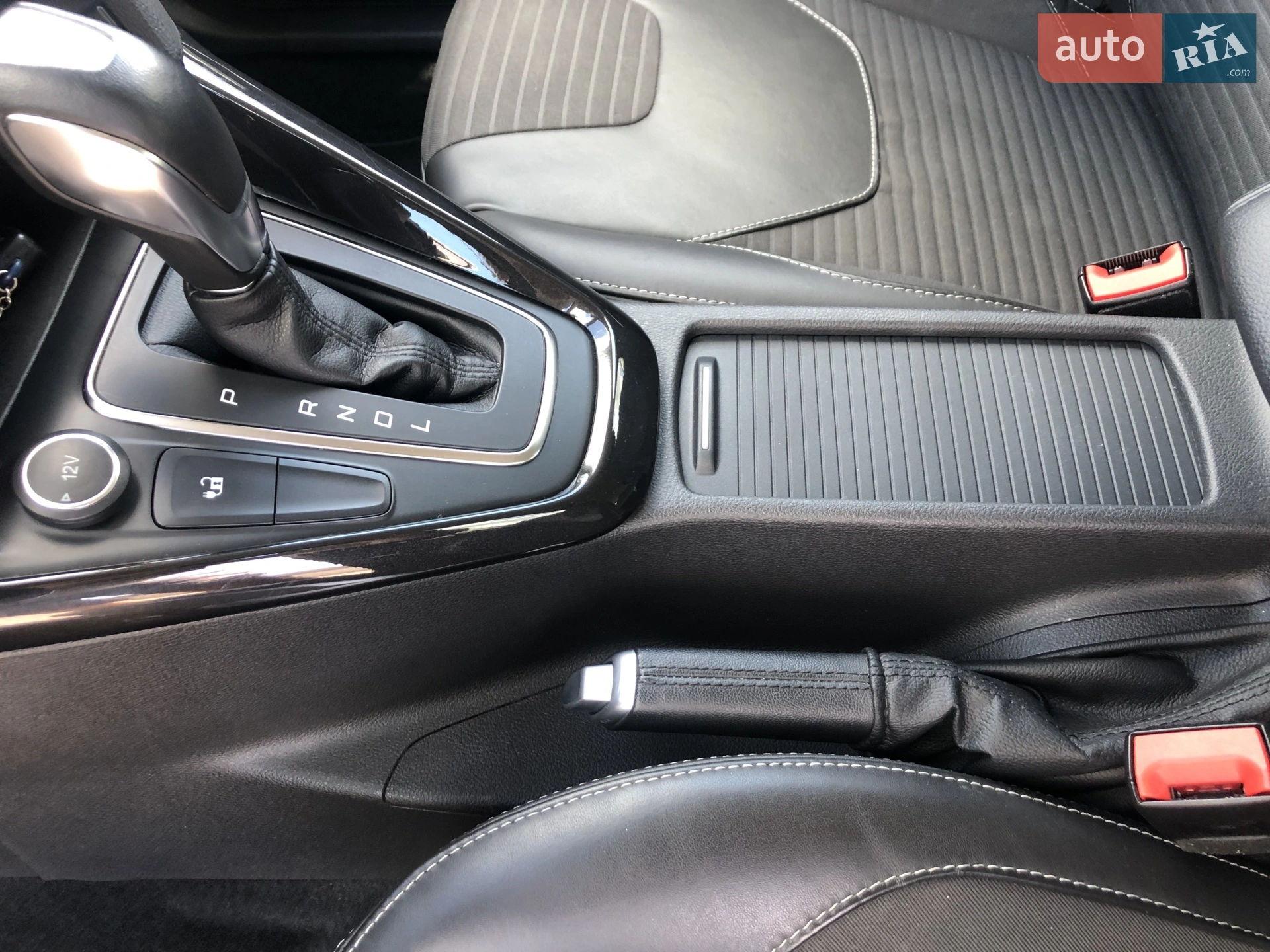 2017 Ford Focus - мініатюра 20