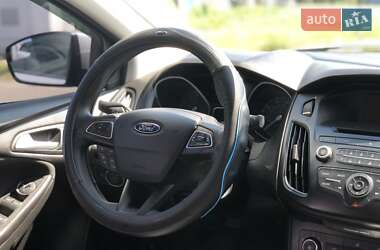 Седан Ford Focus 2015 в Николаеве