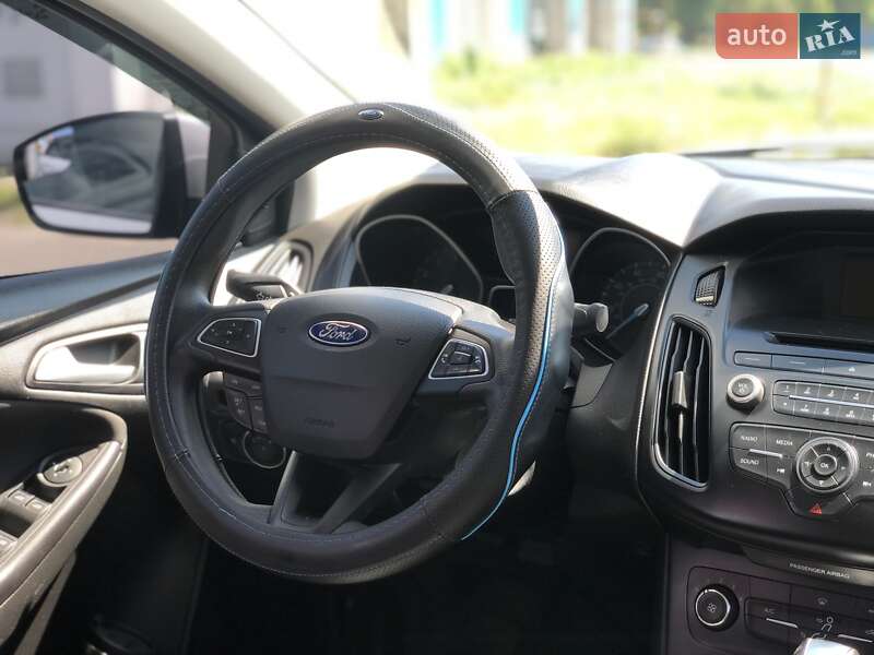 Седан Ford Focus 2015 в Николаеве фото 16 Седан Ford Focus 2015 в Николаеве