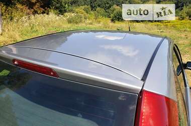 Хэтчбек Ford Focus 2002 в 