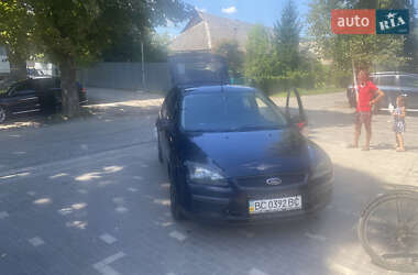 Хэтчбек Ford Focus 2006 в Сваляве