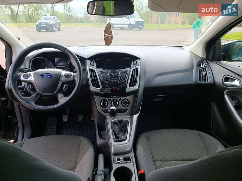 Универсал Ford Focus 2012 в Кривом Роге фото 17 Универсал Ford Focus 2012 в Кривом Роге