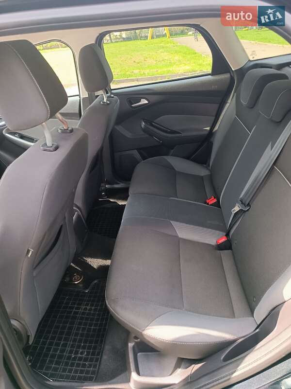 Универсал Ford Focus 2012 в Кривом Роге фото 19 Универсал Ford Focus 2012 в Кривом Роге